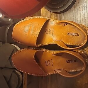 NOBEL Premium Leather Women's Flat Sandals